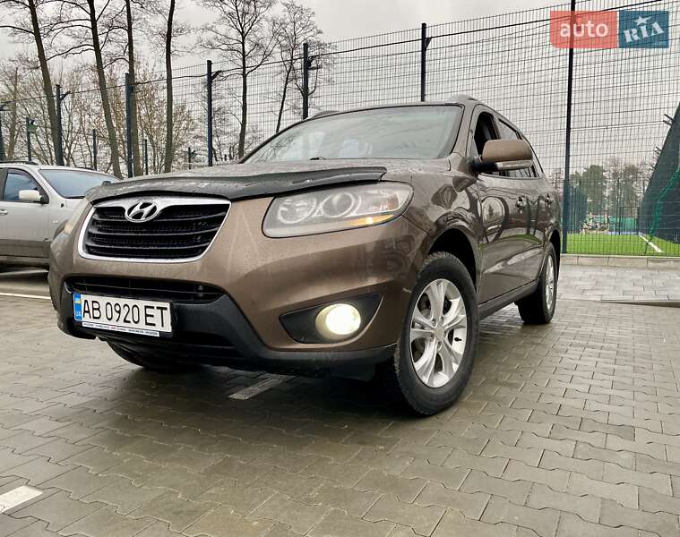 Позашляховик / Кросовер Hyundai Santa FE 2011 в Бучі