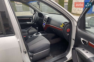 Позашляховик / Кросовер Hyundai Santa FE 2005 в 
