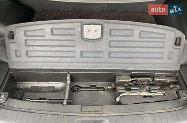 Позашляховик / Кросовер Hyundai Santa FE 2005 в 