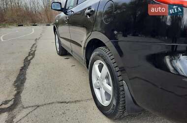 Внедорожник / Кроссовер Hyundai Santa FE 2008 в 