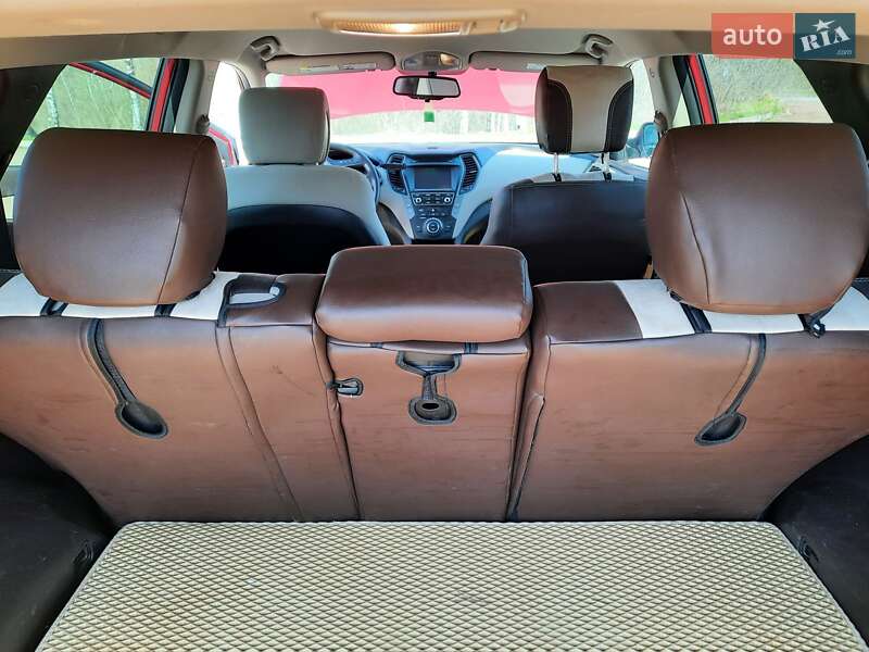 Позашляховик / Кросовер Hyundai Santa FE 2016 в Борисполі