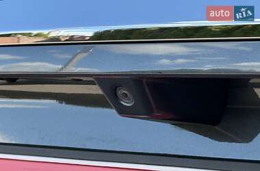 Внедорожник / Кроссовер Hyundai Santa FE 2012 в 