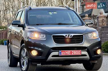 Внедорожник / Кроссовер Hyundai Santa FE 2012 в 