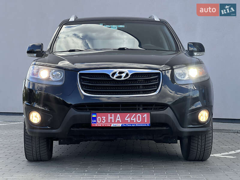 Внедорожник / Кроссовер Hyundai Santa FE 2010 в Ровно