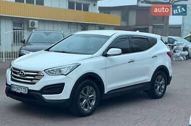 Позашляховик / Кросовер Hyundai Santa FE 2015 в 
