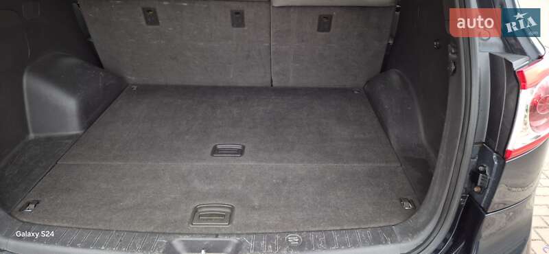 Позашляховик / Кросовер Hyundai Santa FE 2010 в Ірпені