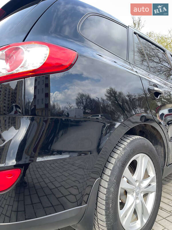 Внедорожник / Кроссовер Hyundai Santa FE 2010 в Каменец-Подольском