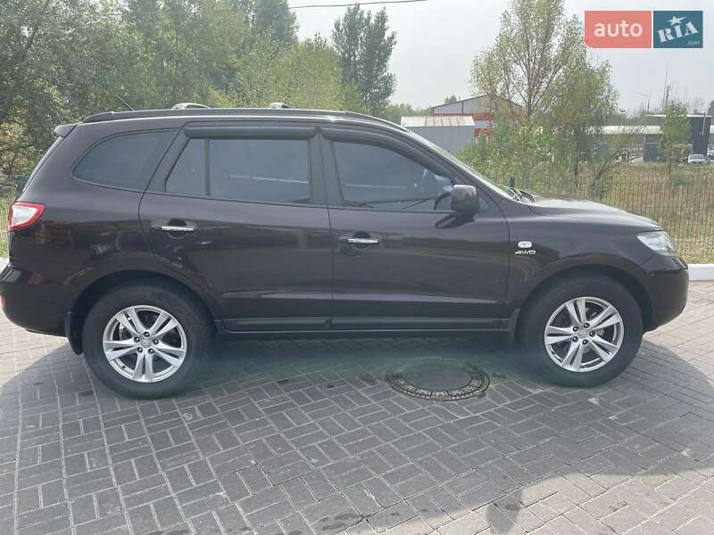 Позашляховик / Кросовер Hyundai Santa FE 2007 в Києві