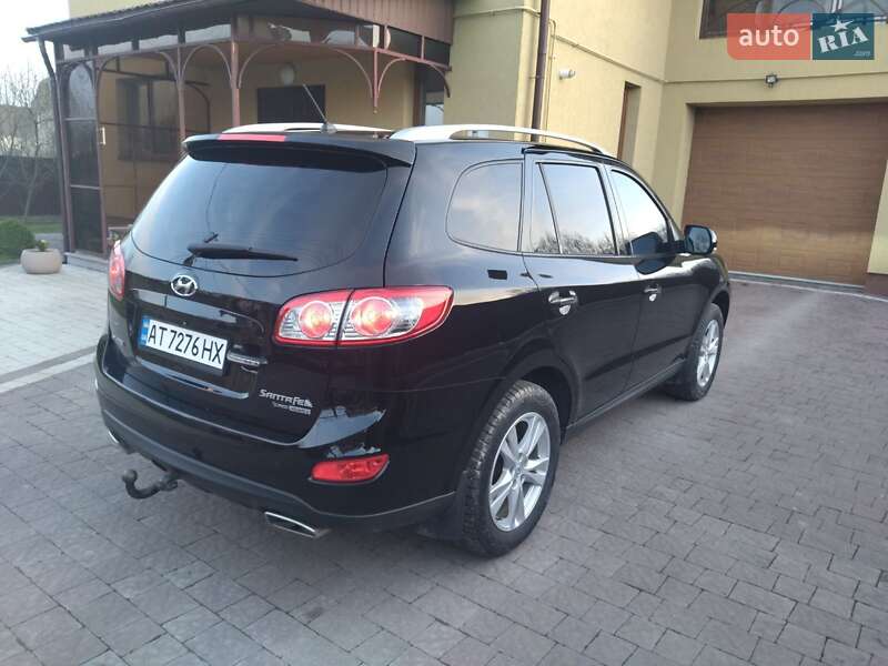 Позашляховик / Кросовер Hyundai Santa FE 2010 в Богородчанах