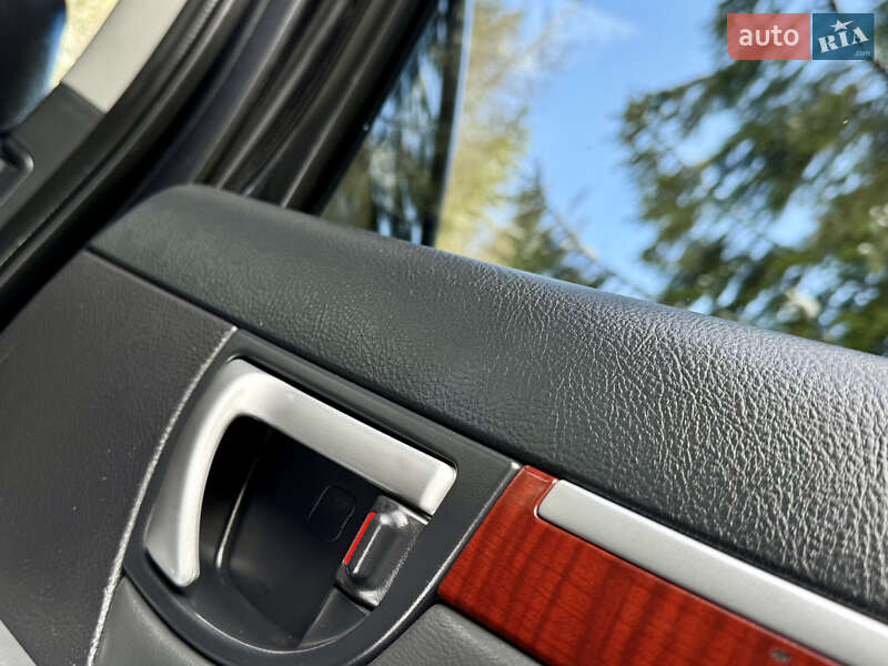 Внедорожник / Кроссовер Hyundai Santa FE 2007 в Межгорье