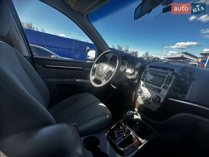 Позашляховик / Кросовер Hyundai Santa FE 2011 в Борисполі