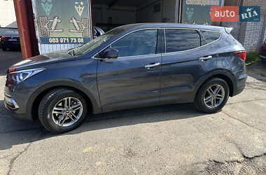 Позашляховик / Кросовер Hyundai Santa FE 2016 в 