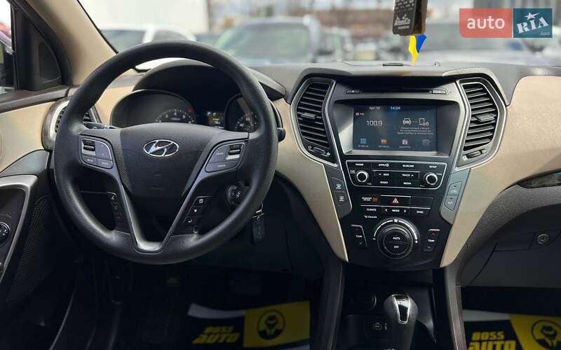 Позашляховик / Кросовер Hyundai Santa FE 2016 в Івано-Франківську фото 19 Позашляховик / Кросовер Hyundai Santa FE 2016 в Івано-Франківську