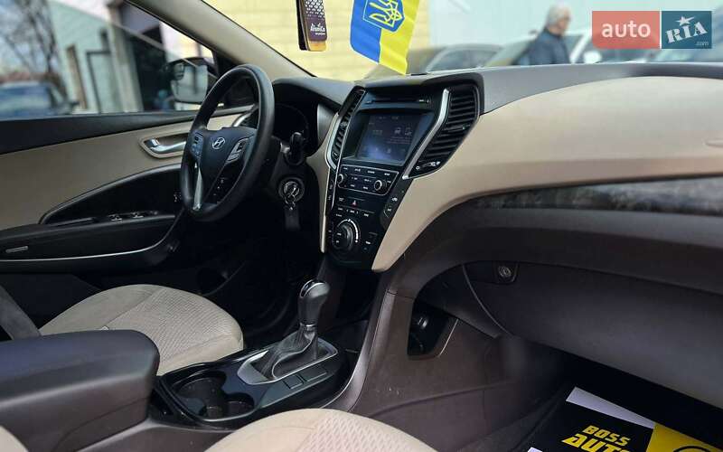 Позашляховик / Кросовер Hyundai Santa FE 2016 в Івано-Франківську фото 25 Позашляховик / Кросовер Hyundai Santa FE 2016 в Івано-Франківську