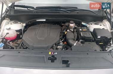 Позашляховик / Кросовер Hyundai Santa FE 2021 в 