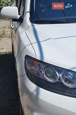 Внедорожник / Кроссовер Hyundai Santa FE 2012 в 