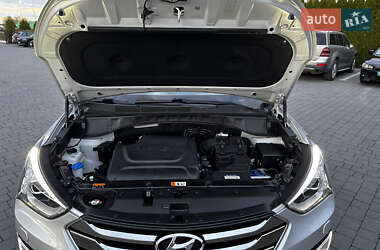 Внедорожник / Кроссовер Hyundai Santa FE 2013 в 