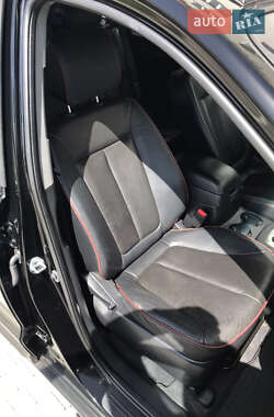Внедорожник / Кроссовер Hyundai Santa FE 2008 в 