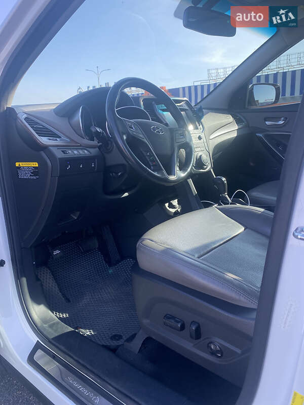 Позашляховик / Кросовер Hyundai Santa FE 2017 в Одесі