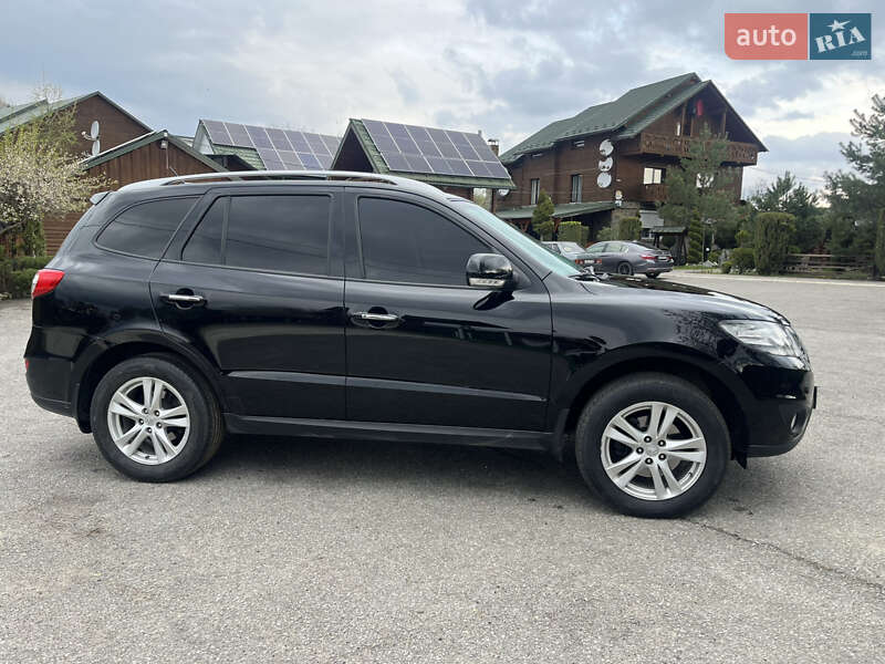 Внедорожник / Кроссовер Hyundai Santa FE 2010 в Коломые