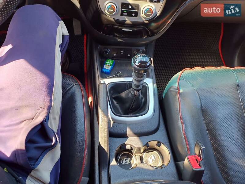 Внедорожник / Кроссовер Hyundai Santa FE 2007 в Андреевке фото 3 Внедорожник / Кроссовер Hyundai Santa FE 2007 в Андреевке