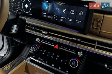 Внедорожник / Кроссовер Hyundai Santa FE 2024 в 