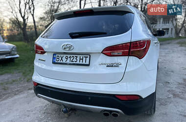 Позашляховик / Кросовер Hyundai Santa FE 2014 в 
