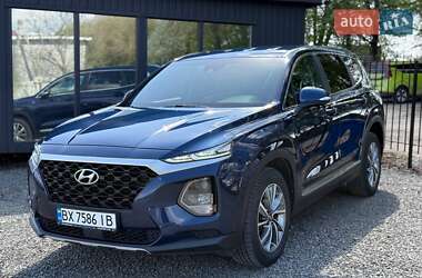 Внедорожник / Кроссовер Hyundai Santa FE 2018 в 