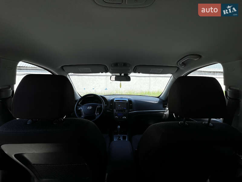 Внедорожник / Кроссовер Hyundai Santa FE 2010 в Киеве