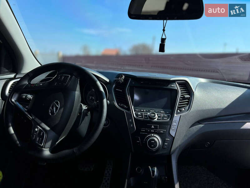 Внедорожник / Кроссовер Hyundai Santa FE 2012 в Виннице