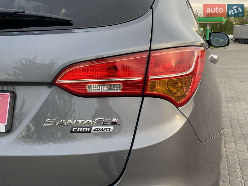 Позашляховик / Кросовер Hyundai Santa FE 2014 в Радивиліві
