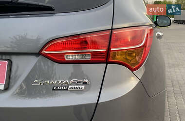 Внедорожник / Кроссовер Hyundai Santa FE 2014 в 