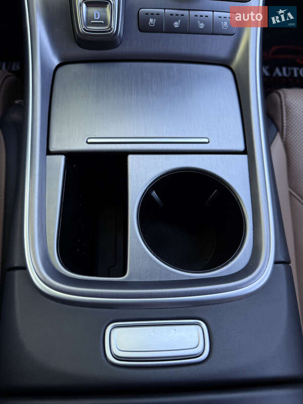 Позашляховик / Кросовер Hyundai Santa FE 2020 в Києві