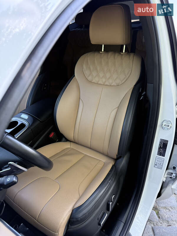 Позашляховик / Кросовер Hyundai Santa FE 2020 в Києві