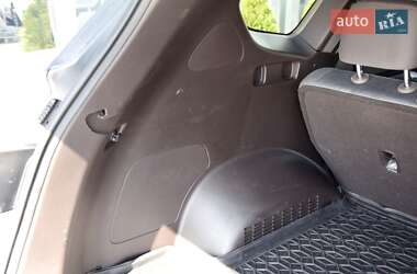 Внедорожник / Кроссовер Hyundai Santa FE 2019 в 