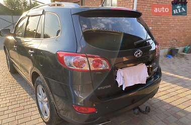 Позашляховик / Кросовер Hyundai Santa FE 2011 в 