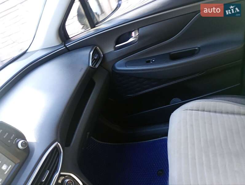Внедорожник / Кроссовер Hyundai Santa FE 2020 в Кропивницком