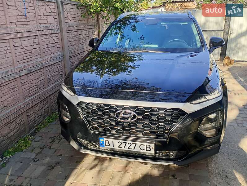 Позашляховик / Кросовер Hyundai Santa FE 2020 в 