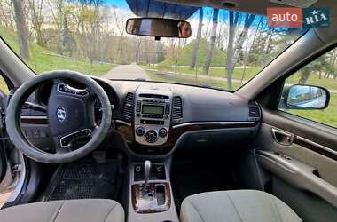 Позашляховик / Кросовер Hyundai Santa FE 2010 в 