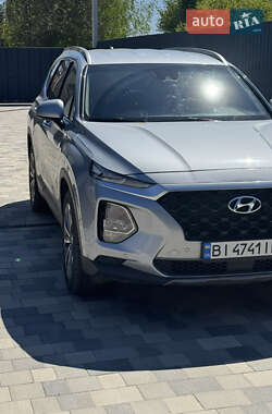 Внедорожник / Кроссовер Hyundai Santa FE 2018 в Полтаве