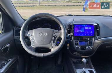 Внедорожник / Кроссовер Hyundai Santa FE 2010 в 