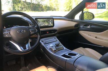 Позашляховик / Кросовер Hyundai Santa FE 2021 в 