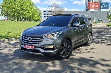 Внедорожник / Кроссовер Hyundai Santa FE 2016 в 