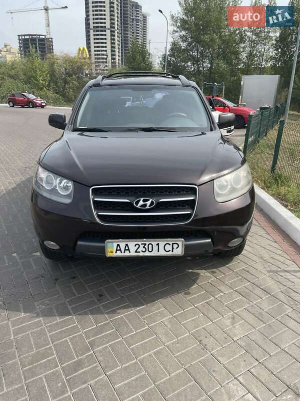 Позашляховик / Кросовер Hyundai Santa FE 2007 в Києві