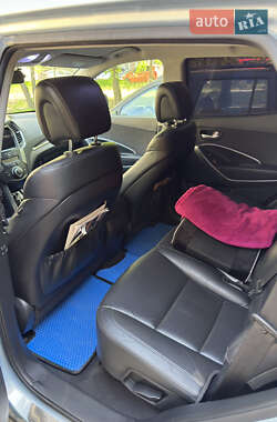 Внедорожник / Кроссовер Hyundai Santa FE 2014 в 