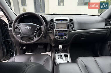 Позашляховик / Кросовер Hyundai Santa FE 2012 в 