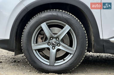 Внедорожник / Кроссовер Hyundai Santa FE 2019 в 