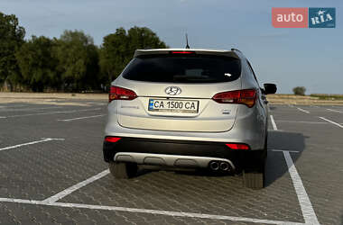Позашляховик / Кросовер Hyundai Santa FE 2013 в 