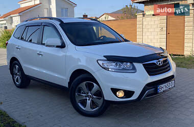 Внедорожник / Кроссовер Hyundai Santa FE 2012 в 
