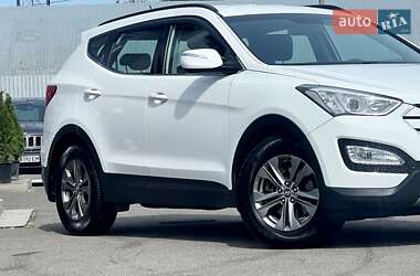 Внедорожник / Кроссовер Hyundai Santa FE 2014 в 